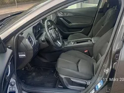 Schwarz Gebraucht 2018 Mazda 3 Sports-Line Limousine | 13.900 € (Fairer Preis)