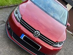 Rot Gebraucht 2013 VW Touran Van / Kleinbus | 8.500 € (Guter Preis)