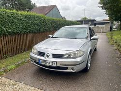 Silber Gebraucht 2005 Renault Laguna II Initiale Limousine | 1.450 € (Guter Preis)
