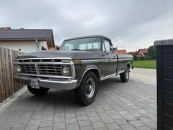 Grau Gebraucht 1973 Ford F250 Abholung | 34.000 €