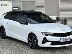 Weiß Gebraucht 2024 Opel Astra Ultimate Kombi | 26.950 € (Fairer Preis)