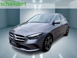 Mountaingraumetallic (grau) metallic Gebraucht 2019 Mercedes B220 Van / Kleinbus | 24.850 € (Fairer Preis)