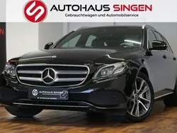 Schwarz (ung. schwarz) schwarz Gebraucht 2018 Mercedes E250 Avantgarde Kombi | 26.990 € (Etwas zu teuer)