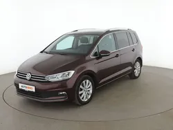 Rot Gebraucht 2017 VW Touran Highline Van / Kleinbus | 18.220 € (Fairer Preis)