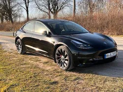 Schwarz Gebraucht 2021 Tesla Model 3 Performance Limousine | 28.499 € (Guter Preis)