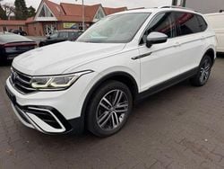 Weiß Gebraucht 2022 VW Tiguan Allspace SUV | 29.999 € (Guter Preis)