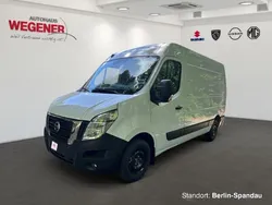 Mineral white (s) Gebraucht 2024 Nissan Interstar N-Connecta Van | 35.540 € (Teuer)