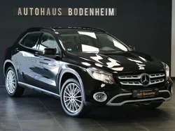 Schwarz Gebraucht 2018 Mercedes GLA220 Style SUV | 24.990 € (Fairer Preis)