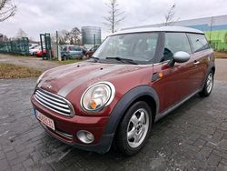Rot Gebraucht 2009 Mini Cooper Clubman Kombi | 4.600 € (Fairer Preis)