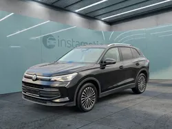 Schwarz Gebraucht 2024 VW Tiguan Life SUV | 36.295 € (Etwas zu teuer)
