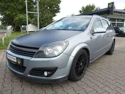 Silber Gebraucht 2005 Opel Astra Edition Kombi | 1.980 € (Fairer Preis)