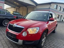 Rot Gebraucht 2013 Skoda Yeti Ambition SUV | 10.900 € (Fairer Preis)