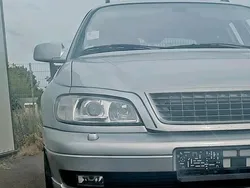 Silber Gebraucht 2002 Opel Omega Kombi | 950 € (Superpreis)