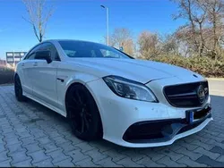 Weiß Gebraucht 2015 Mercedes CLS63 AMG AMG Limousine | 39.950 €
