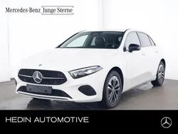 Weiß Gebraucht 2024 Mercedes A250 Limousine | 31.990 € (Fairer Preis)