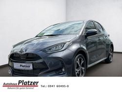 Grau Neu 2025 Toyota Yaris Hybrid Limousine | 24.980 € (Guter Preis)