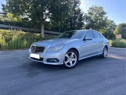 Silber Gebraucht 2009 Mercedes E200 Avantgarde Limousine | 11.699 € (Etwas zu teuer)