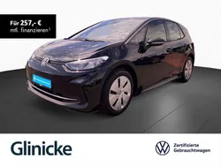 Grenadillschwarz metallic Gebraucht 2024 VW ID.3 Pro Kleinwagen | 32.833 € (Teuer)