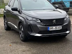 Grau Gebraucht 2021 Peugeot 3008 GT Limousine | 25.900 € (Superpreis)