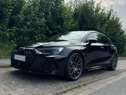 Schwarz Gebraucht 2025 Audi RS3 Comfort Kleinwagen | 75.000 € (Teuer)