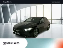 Unilack nachtschwarz Gebraucht 2025 Mercedes A200 AMG line Limousine | 36.980 € (Etwas zu teuer)