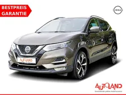 Braun Gebraucht 2019 Nissan Qashqai Tekna SUV | 16.900 € (Fairer Preis)