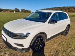 Weiß Gebraucht 2019 VW Tiguan IQ Drive SUV | 20.750 € (Fairer Preis)