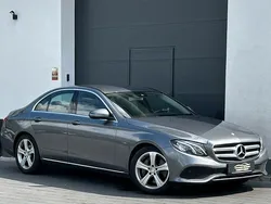 Grau Gebraucht 2016 Mercedes E200 Avantgarde Limousine | 24.900 € (Fairer Preis)