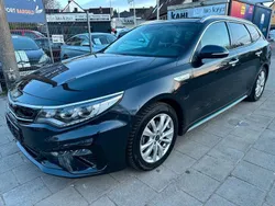 Blau Gebraucht 2019 Kia Optima Hybrid Spirit Limousine | 18.999 € (Fairer Preis)