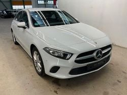 Silber Gebraucht 2022 Mercedes A250 Limousine | 23.999 € (Fairer Preis)