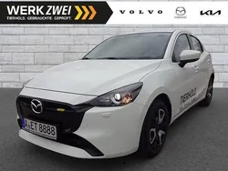 Arctic white Gebraucht 2023 Mazda 2 Center-Line Kleinwagen | 17.990 € (Guter Preis)