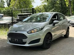 Silber Gebraucht 2014 Ford Fiesta Kleinwagen | 6.999 € (Guter Preis)