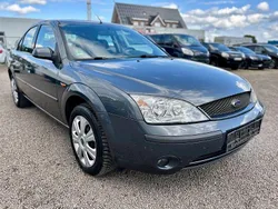 Grau Gebraucht 2002 Ford Mondeo Limousine | 2.500 € (Fairer Preis)