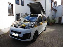 Weiß Gebraucht 2023 Citroën Spacetourer Van | 52.500 €