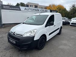 Weiß Gebraucht 2017 Citroën Berlingo Business Class Van / Kleinbus | 7.999 € (Fairer Preis)