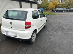 Weiß Gebraucht 2008 VW Fox Kleinwagen | 450 €