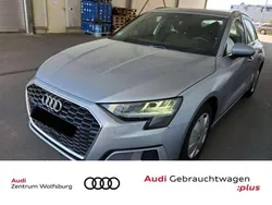 Florettsilber metallic Gebraucht 2021 Audi A3 Advanced Limousine | 27.390 € (Fairer Preis)