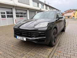 Schwarz Gebraucht 2024 Porsche Cayenne SUV | 85.299 € (Superpreis)