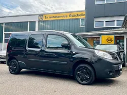 Schwarz Gebraucht 2015 Renault Kangoo Van / Kleinbus | 10.180 € (Fairer Preis)