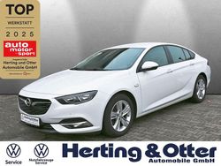 Weiss Gebraucht 2019 Opel Insignia Business Edition Limousine | 15.790 € (Fairer Preis)