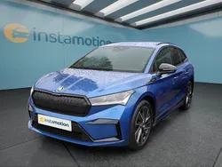 Blau Gebraucht 2022 Skoda Enyaq iV SportLine SUV | 30.199 € (Etwas zu teuer)