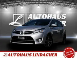Silver metallic (metallic) Gebraucht 2017 Toyota Verso Multidrive S Van / Kleinbus | 17.870 € (Etwas zu teuer)