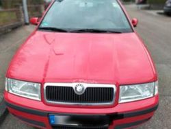 Rot Gebraucht 2006 Skoda Octavia Limousine | 1.350 € (Fairer Preis)