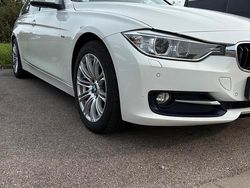 Weiß Gebraucht 2013 BMW 320 Sport Line Kombi | 9.000 € (Fairer Preis)