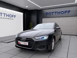 Schwarz Gebraucht 2020 Audi A4 Ambiente Kombi | 22.750 € (Guter Preis)