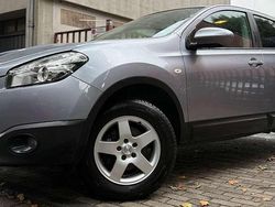 Titanium Gebraucht 2011 Nissan Qashqai Acenta SUV | 9.490 € (Etwas zu teuer)