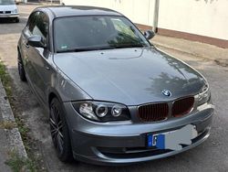 Silber Gebraucht 2010 BMW 118 Kleinwagen | 4.900 € (Fairer Preis)