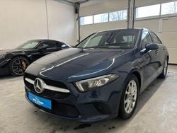 Denimblau metalliclack Gebraucht 2022 Mercedes A180 Style Limousine | 19.480 € (Fairer Preis)
