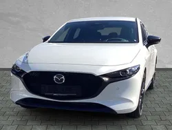 Snowflake white Neu 2025 Mazda 3 Homura-Line Limousine | 26.390 € (Guter Preis)