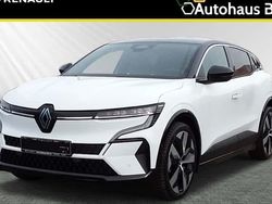 Schwarz Neu 2024 Renault Mégane Komfort Limousine | 37.790 €